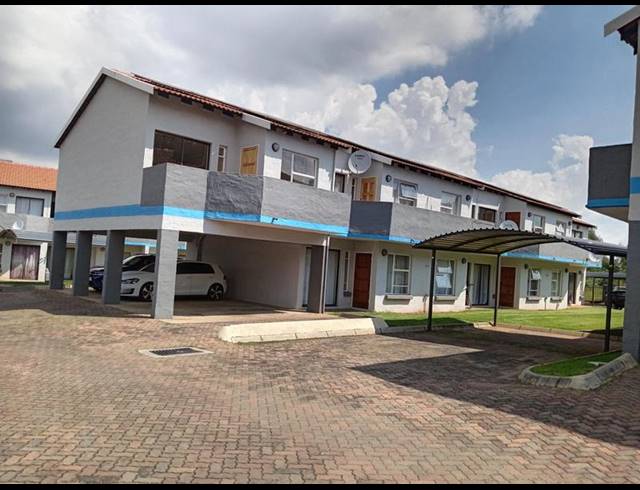 1 BEDROOM APARTMENT FOR SALE IN POLLAK PARK